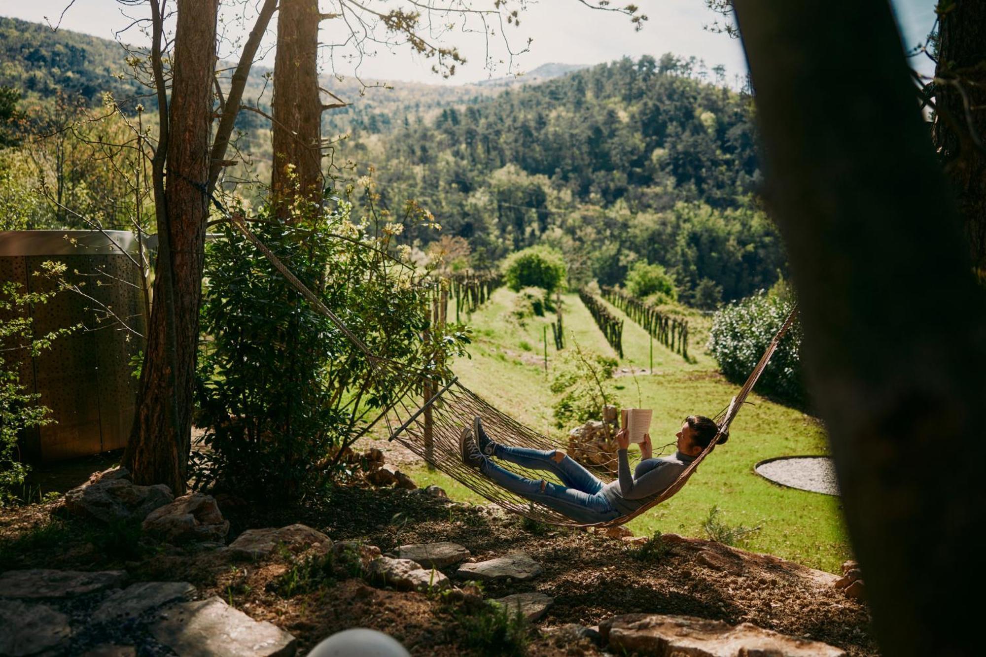 Theodosius Forest Village - Glamping In Vipava Valley ภายนอก รูปภาพ